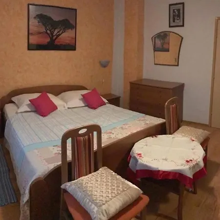 Fuer 2 Personen Ca 80 Qm In Rovinj, Istrien Istrische Riviera Apartment